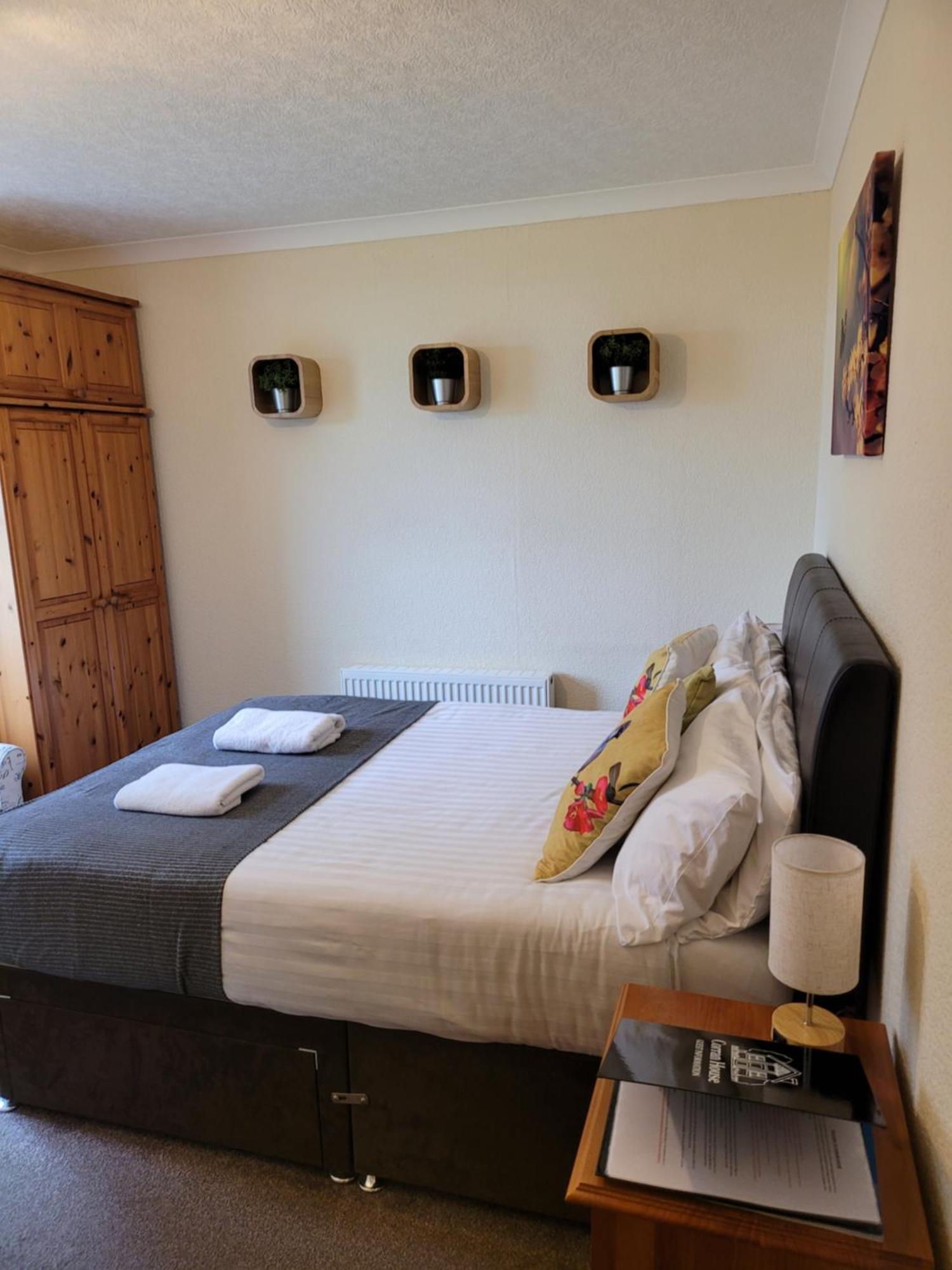 ホテル Corran House Kingsburgh エクステリア 写真